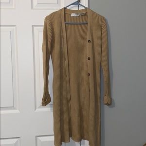 Victoria Jones Cardigan